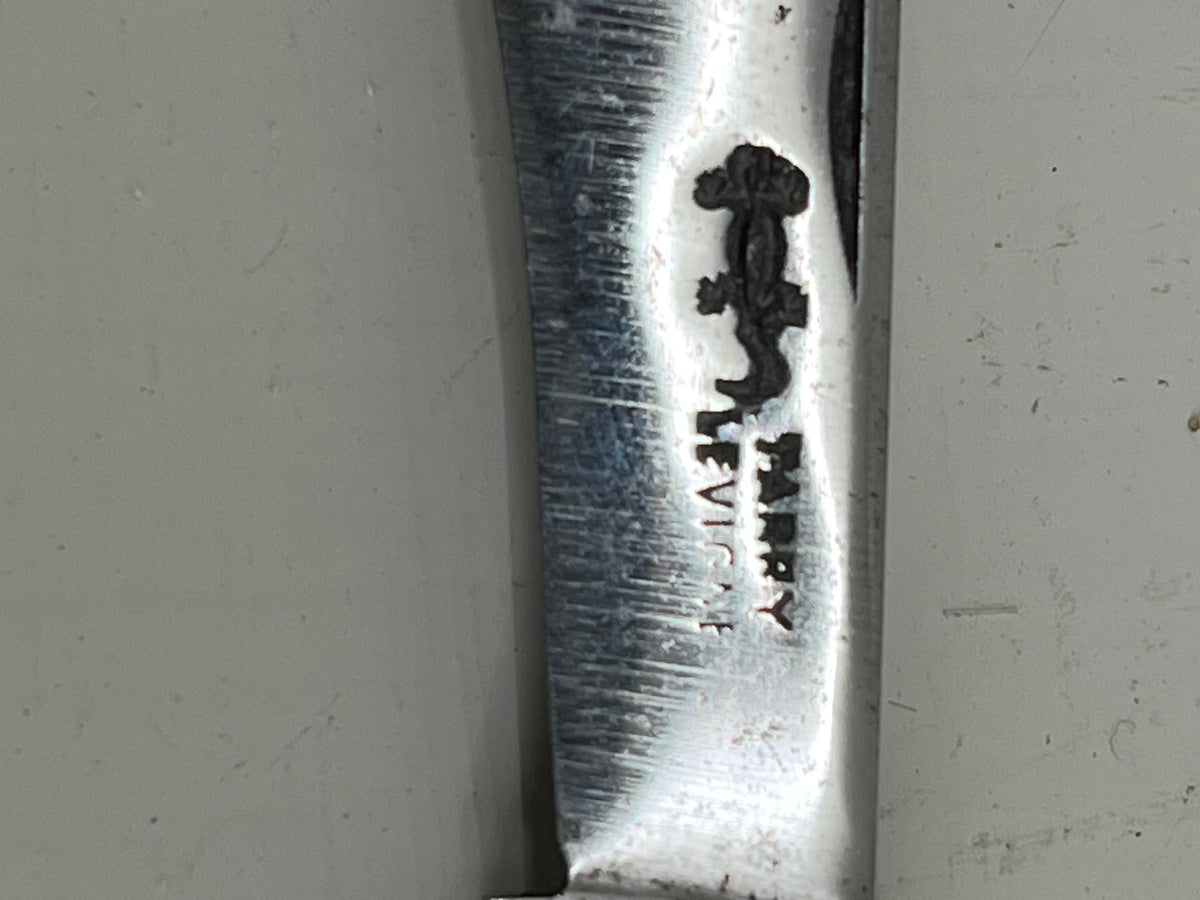 Tarry Budding  Knife