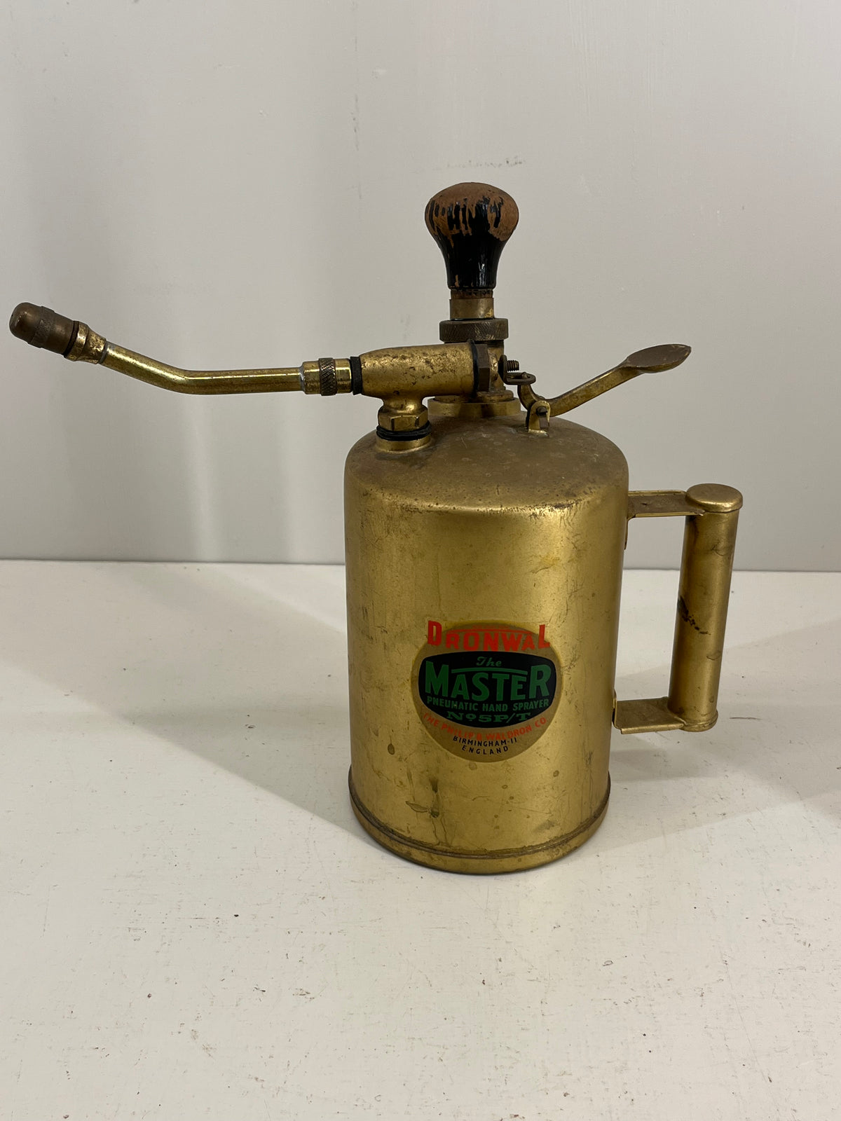 The Master Pneumatic Sprayer
